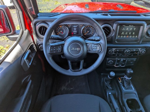 Certified 2023 Jeep Wrangler Unlimited Sport AWD/4WD image 13