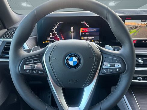 New 2026 BMW X5 xDrive50e AWD/4WD image 16