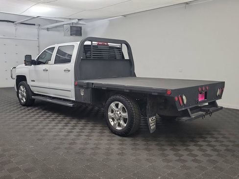 Used 2019 Chevrolet Silverado 3500 High Country w/ Duramax Plus Package image 3