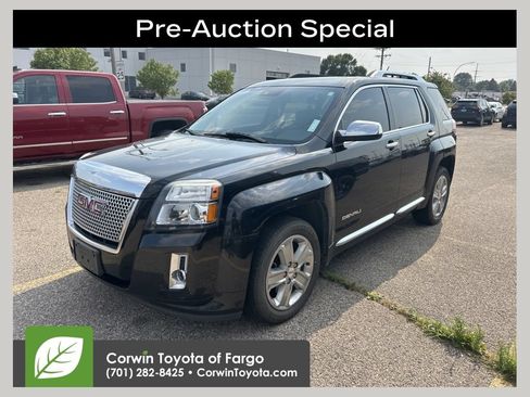 Used 2015 GMC Terrain Denali AWD/4WD image 1