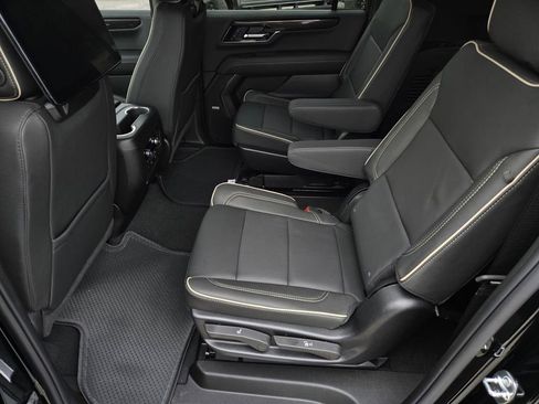 New 2026 GMC Yukon XL Elevation w/ Elevation Premium Package image 4