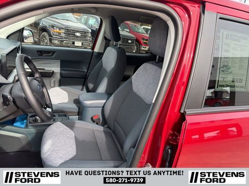 Used 2025 Ford Maverick XLT w/ XLT Luxury Package image 15