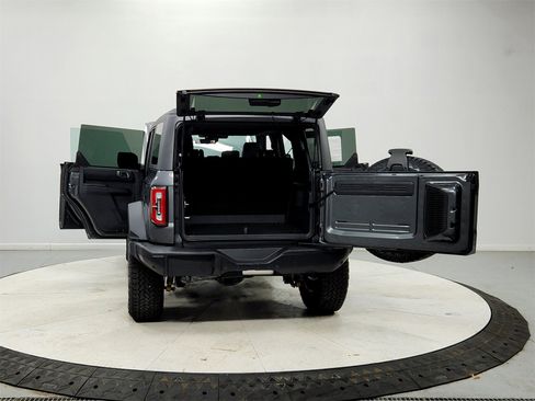 New 2025 Ford Bronco Badlands image 14