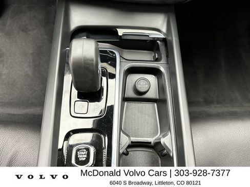 Certified 2025 Volvo XC60 B5 Plus AWD/4WD image 20