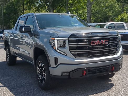 Used 2026 GMC Sierra 1500 AT4 w/ AT4 Preferred Package AWD/4WD image 2