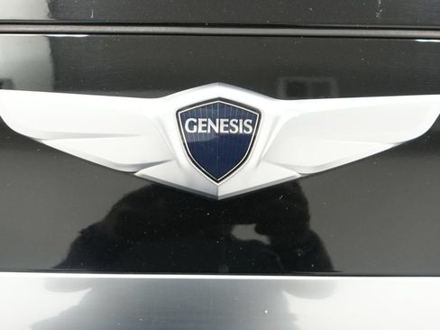 Used 2015 Hyundai Genesis 3.8 w/ Option Group 04 AWD/4WD image 20