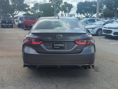 Used 2023 Toyota Camry SE FWD image 6