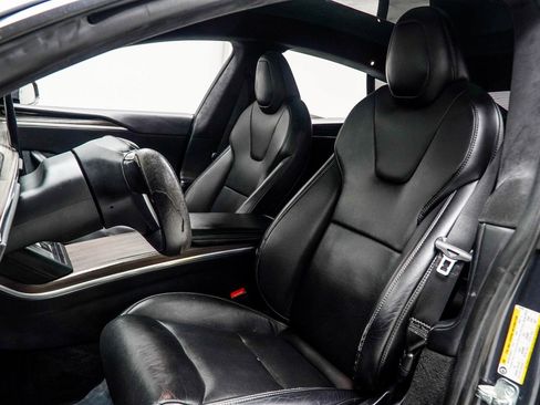 Used 2021 Tesla Model S Plaid image 27