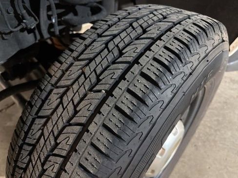 Used 2015 Ford F250 XL w/ Power Equipment Group AWD/4WD image 9