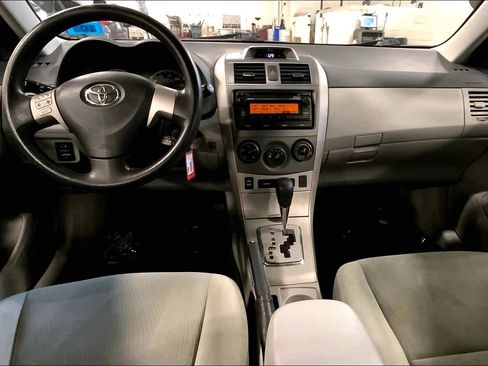 Used 2012 Toyota Corolla LE image 14