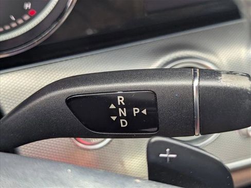 Used 2017 Mercedes-Benz E 300 image 12