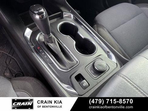 Used 2018 Chevrolet Traverse LT image 20