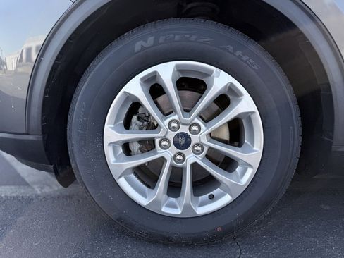 Used 2021 Ford Escape SE image 33