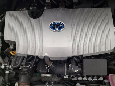 Used 2016 Toyota Prius Two FWD image 30