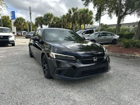 Used 2022 Honda Civic Sport image 8