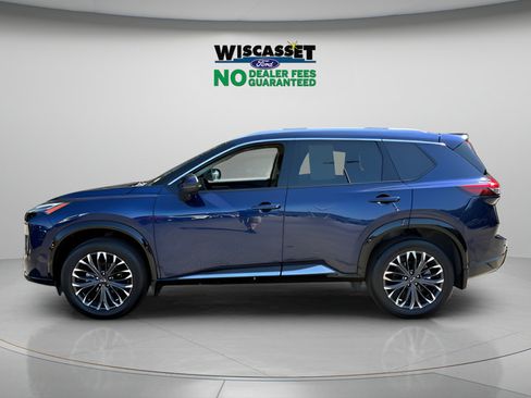 Used 2026 Nissan Rogue Platinum w/ Platinum Premium Package AWD/4WD image 2