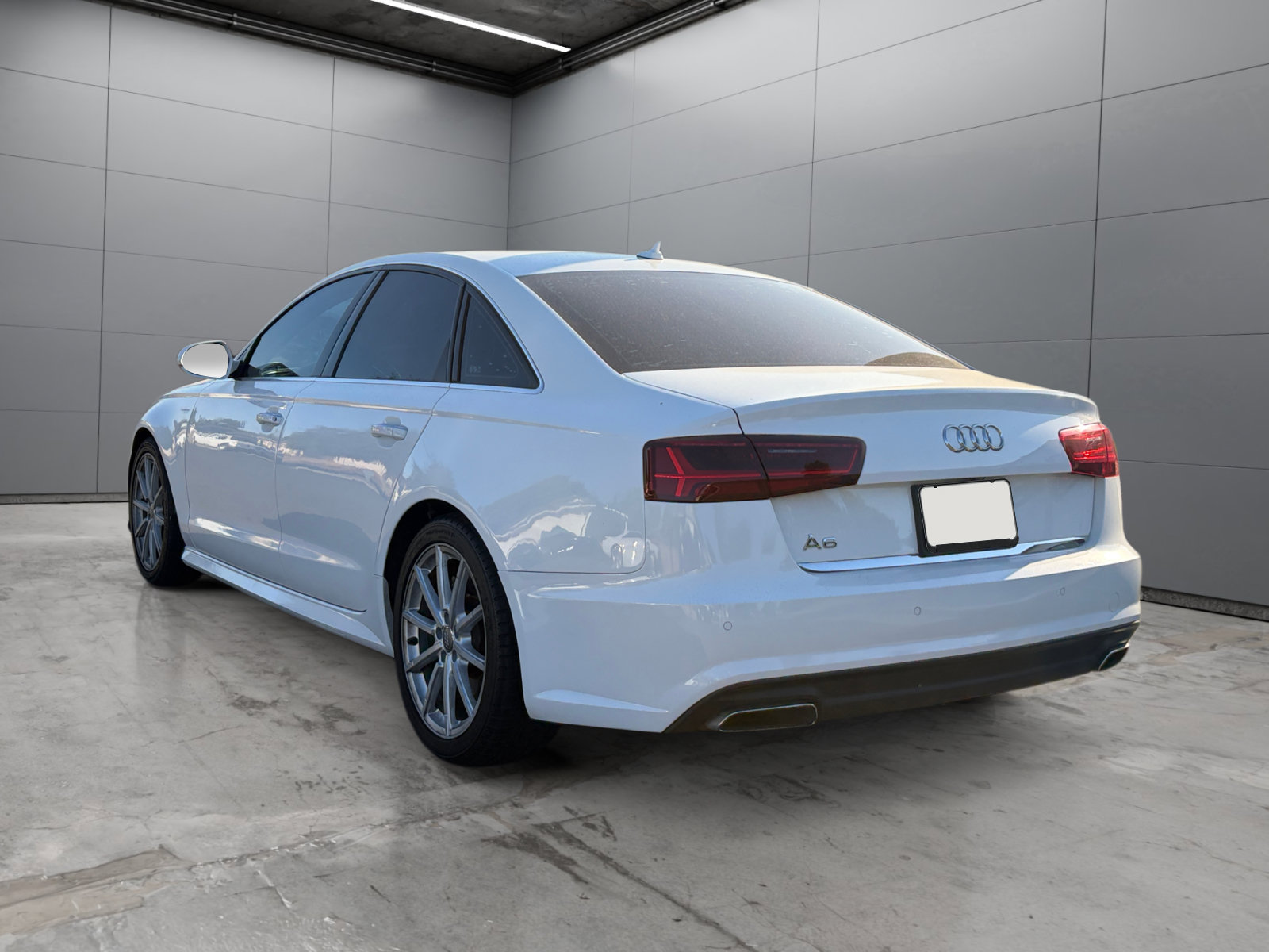 Used 2018 Audi A6 2.0T Premium w/ 19" Sport Package FWD image 3
