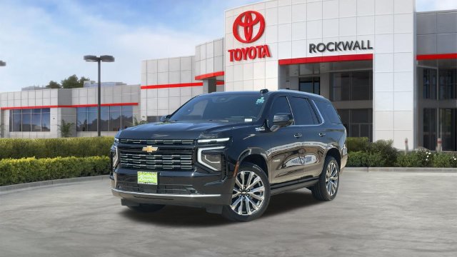 Used 2025 Chevrolet Tahoe High Country AWD/4WD image 1