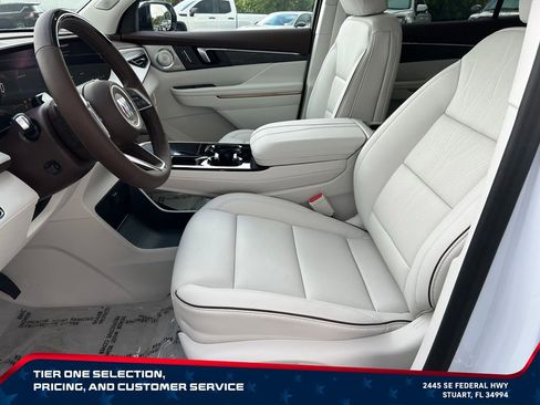 New 2026 Buick Enclave Avenir AWD/4WD image 9