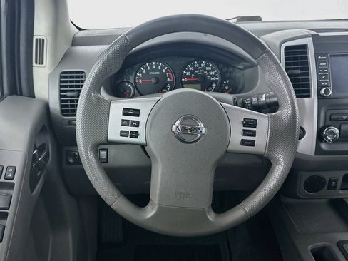 Used 2019 Nissan Frontier SV RWD image 17