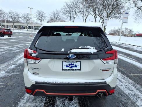 Used 2023 Subaru Forester Sport image 6