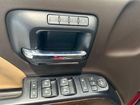 Used 2018 GMC Sierra 1500 Denali w/ Denali Ultimate Package AWD/4WD image 8