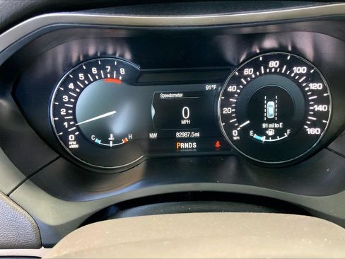 Used 2018 Lincoln MKZ Reserve w/ Technology Package FWD image 18
