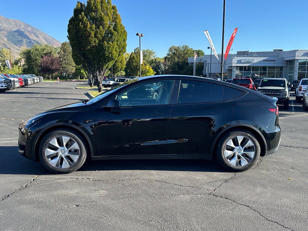 Used 2023 Tesla Model Y Long Range AWD/4WD image 10
