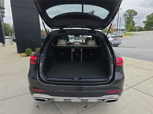 Used 2026 Mercedes-Benz GLC 300 4MATIC image 5