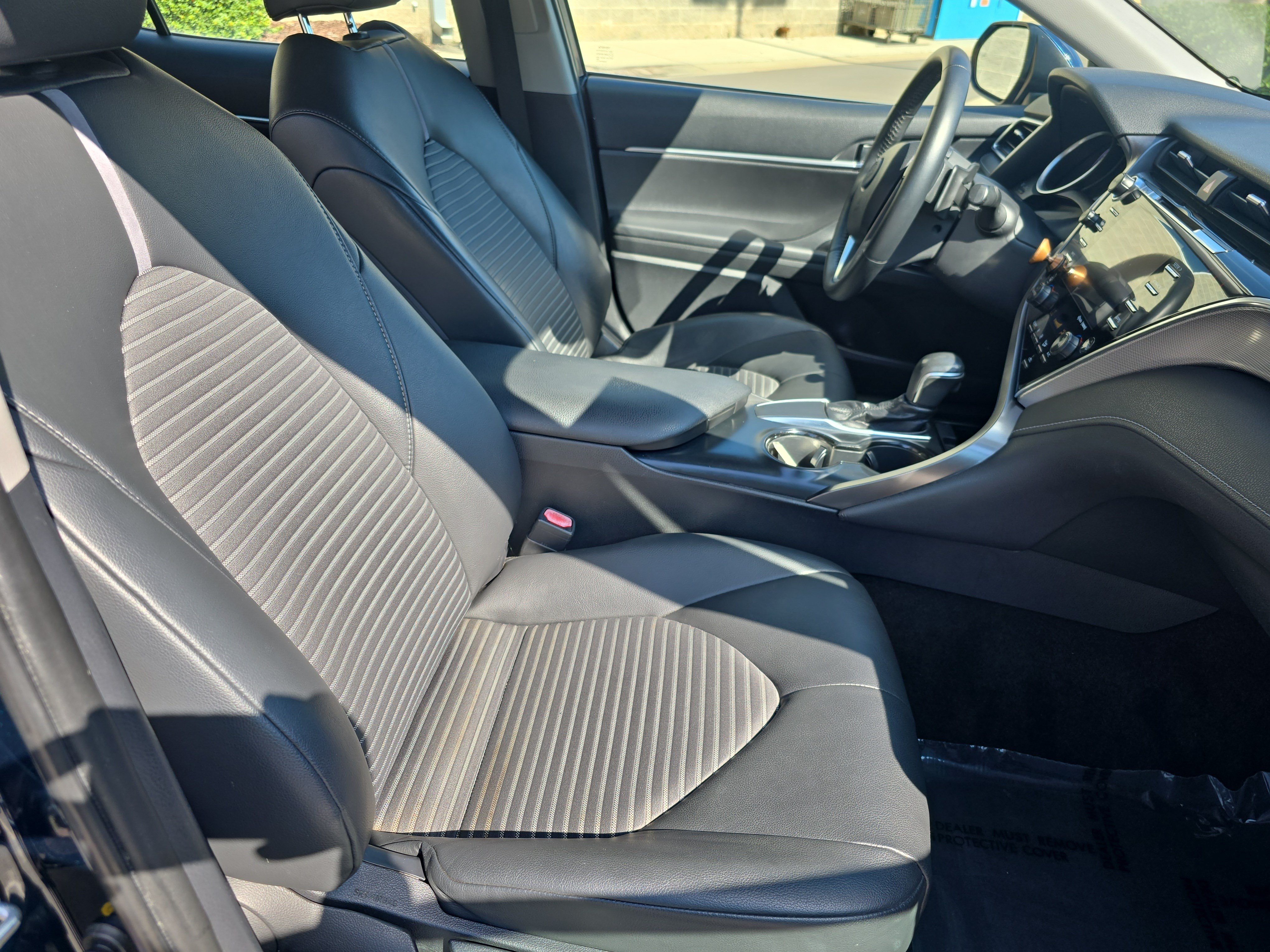 Used 2018 Toyota Camry SE w/ Audio Package FWD image 10