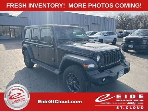Used 2024 Jeep Wrangler Sport S image 1