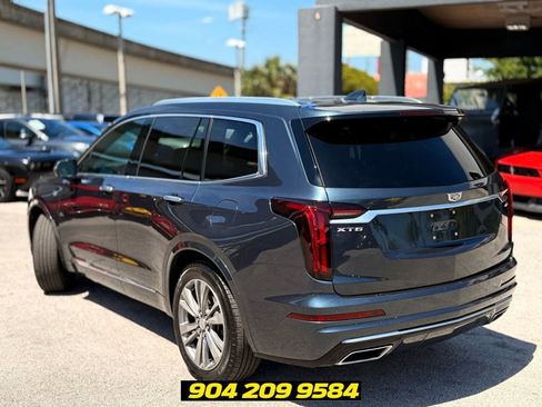 Used 2020 Cadillac XT6 Premium Luxury FWD image 7