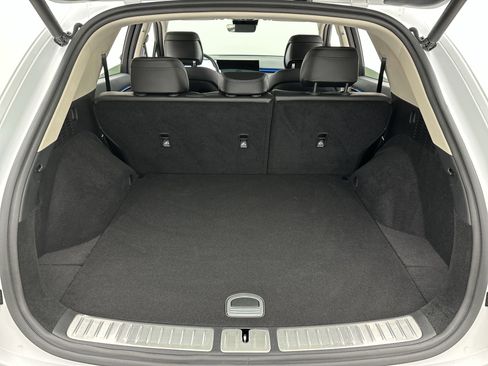 Certified 2026 Genesis GV70 2.5T Select image 24