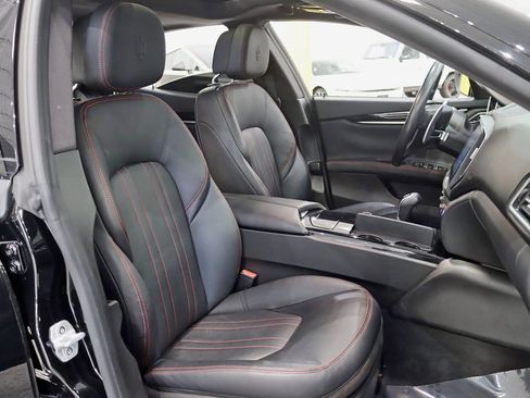 Used 2018 Maserati Ghibli S Q4 image 25