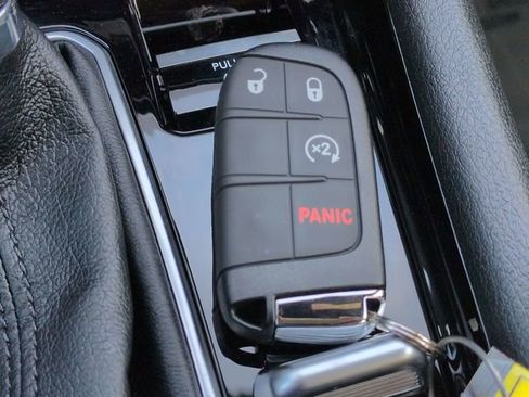 New 2026 Jeep Compass Latitude image 29