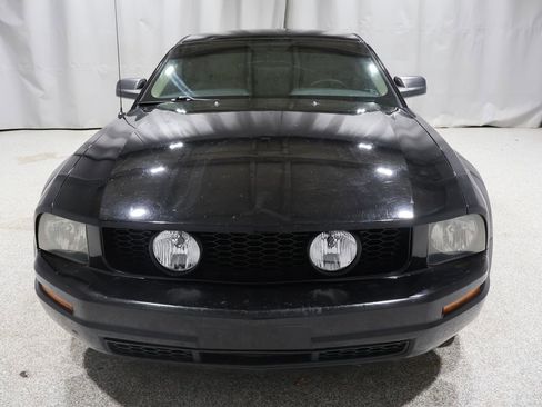 Used 2009 Ford Mustang Coupe image 7