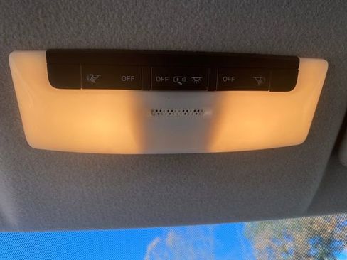 Used 2018 Nissan Kicks SV w/ Exterior Electronics Package image 16