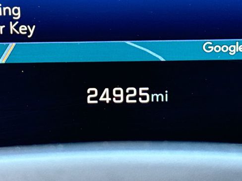 Certified 2025 Chevrolet Suburban Z71 image 30