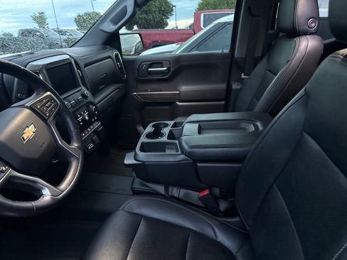 Certified 2021 Chevrolet Silverado 1500 LT AWD/4WD image 4