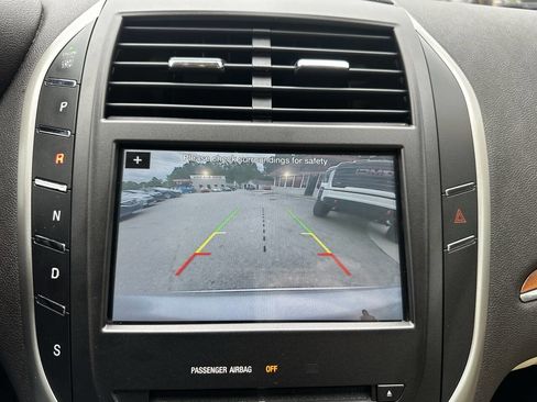 Used 2016 Lincoln MKC Reserve image 31