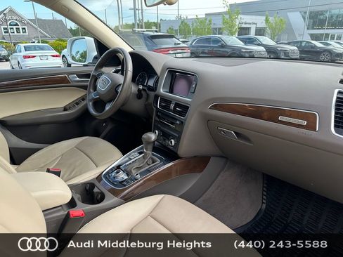 Used 2017 Audi Q5 2.0T Premium w/ Audi MMI Navigation Plus AWD/4WD image 17