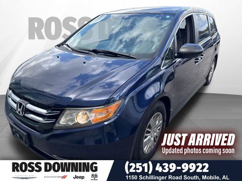 Used 2016 Honda Odyssey LX image 1