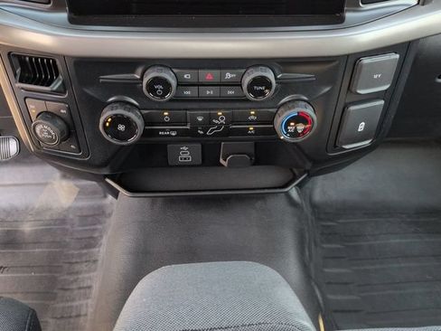 Used 2025 Ford F150 XL w/ Equipment Group 103A High AWD/4WD image 19