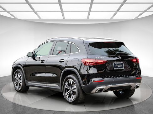 Certified 2026 Mercedes-Benz GLA 250 image 2