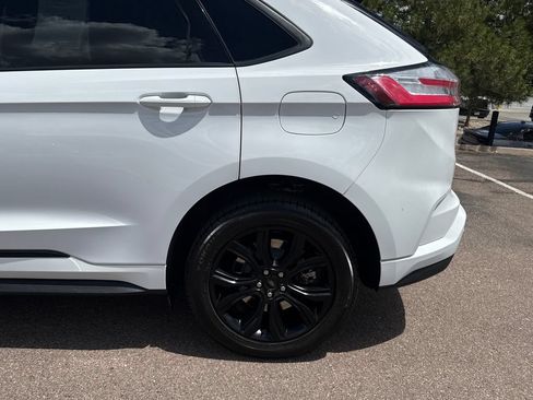 Certified 2023 Ford Edge SE w/ Black Appearance Package AWD/4WD image 35