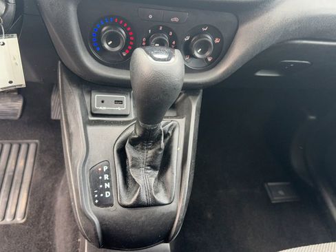 Used 2020 RAM ProMaster City Tradesman FWD image 14