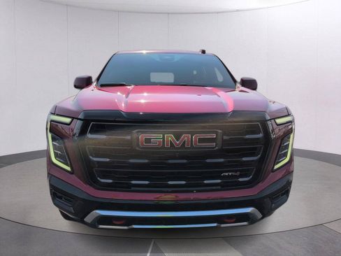 Certified 2025 GMC Yukon AT4 Ultimate AWD/4WD image 10