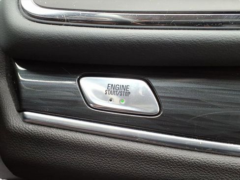 Used 2021 Buick Enclave Premium w/ Sun and Sites Package image 25