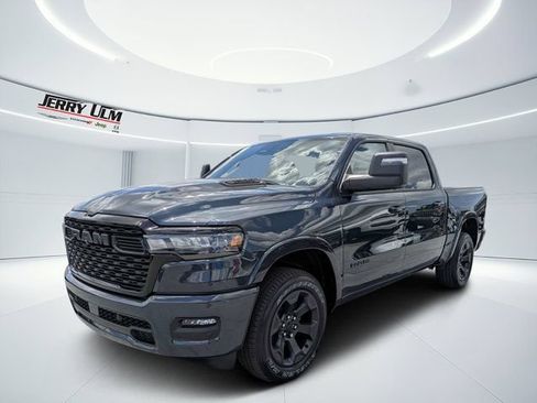 New 2026 RAM 1500 Big Horn AWD/4WD image 7