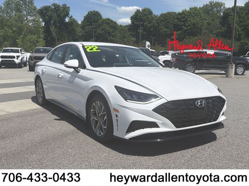 Used 2022 Hyundai Sonata SEL FWD image 1
